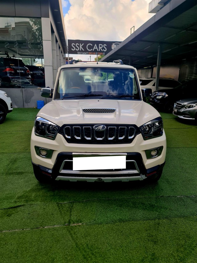 Second-hand 2021 Mahindra Scorpio S5 for sale in Lucknow-5