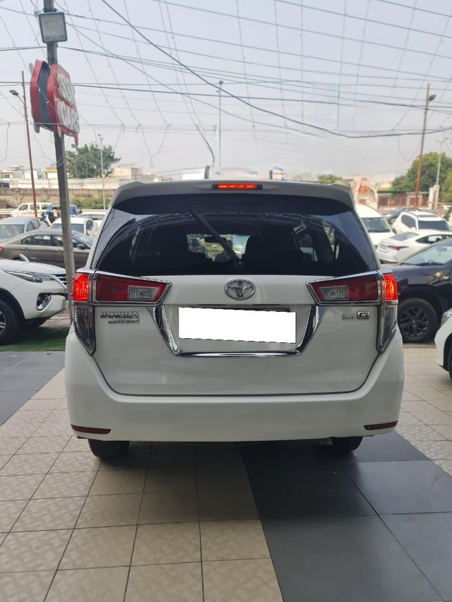 Second-hand 2016 Toyota Innova 2.5 G (Diesel) 7 Seater BS IV for sale in Lucknow-1