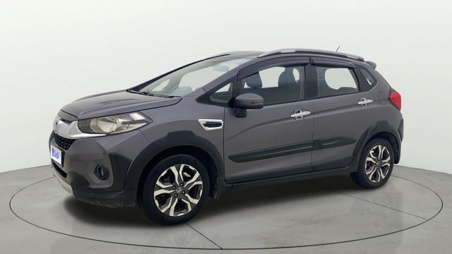Second-hand 2017 Honda WR-V i-VTEC VX for sale in Ahmedabad-6