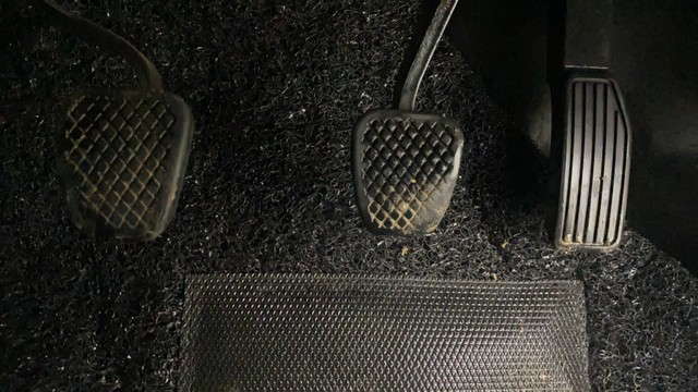 Second-hand 2017 Honda WR-V i-VTEC VX for sale in Ahmedabad-14