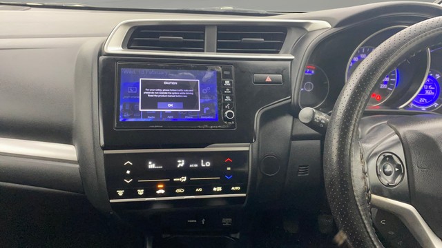 Second-hand 2017 Honda WR-V i-VTEC VX for sale in Ahmedabad-22