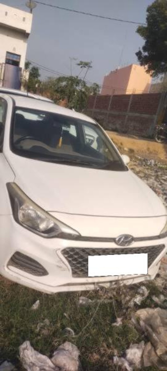 Second-hand 2018 Hyundai i20 1.2 Magna Executive for sale in Modinagar-4