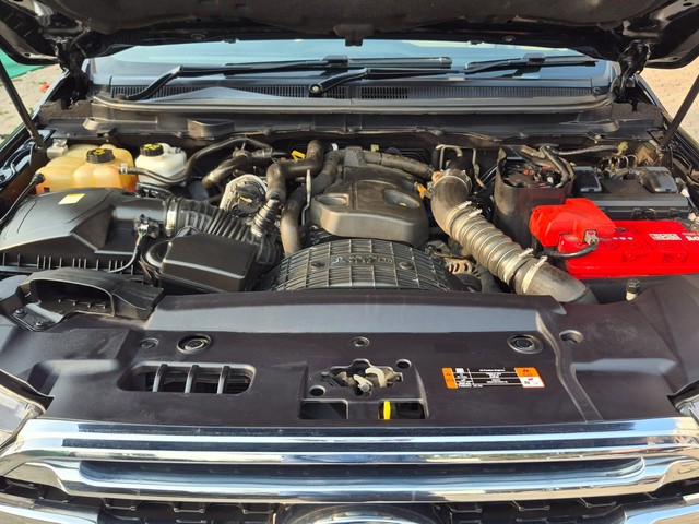 Second-hand 2021 Ford Endeavour Titanium Plus 4X4 AT for sale in Mumbai-6