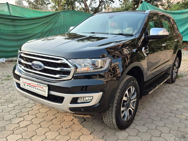 Second-hand 2021 Ford Endeavour Titanium Plus 4X4 AT for sale in Mumbai-4