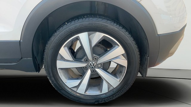 Second-hand 2022 Volkswagen Taigun 1.0 TSI Topline AT BSVI for sale in Coimbatore-27