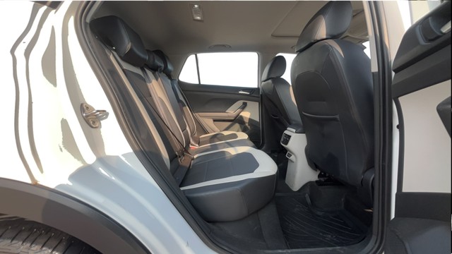 Second-hand 2022 Volkswagen Taigun 1.0 TSI Topline AT BSVI for sale in Coimbatore-16