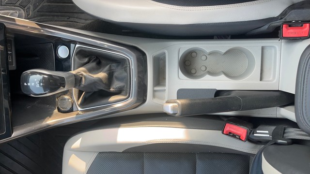 Second-hand 2022 Volkswagen Taigun 1.0 TSI Topline AT BSVI for sale in Coimbatore-13