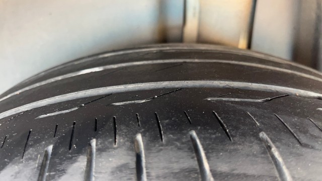 Second-hand 2022 Volkswagen Taigun 1.0 TSI Topline AT BSVI for sale in Coimbatore-32