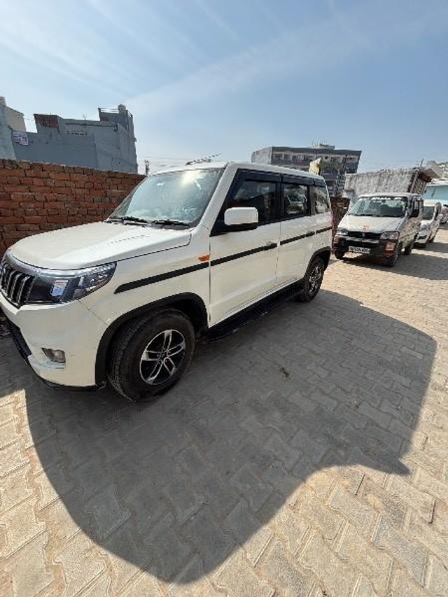Second-hand 2024 Mahindra Bolero B4 for sale in Kasganj-5