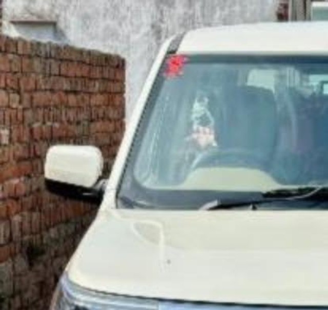 Second-hand 2024 Mahindra Bolero B4 for sale in Kasganj-3