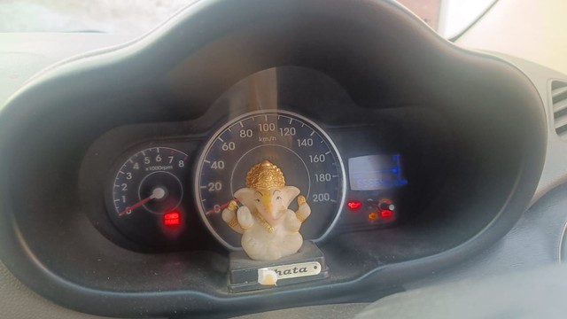 Second-hand 2012 Hyundai i10 Magna for sale in Jaipur-5