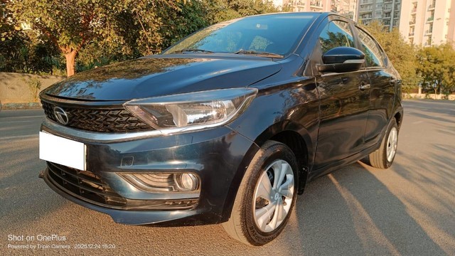 Second-hand 2022 Tata Tigor XZ CNG BSVI for sale in Noida-4