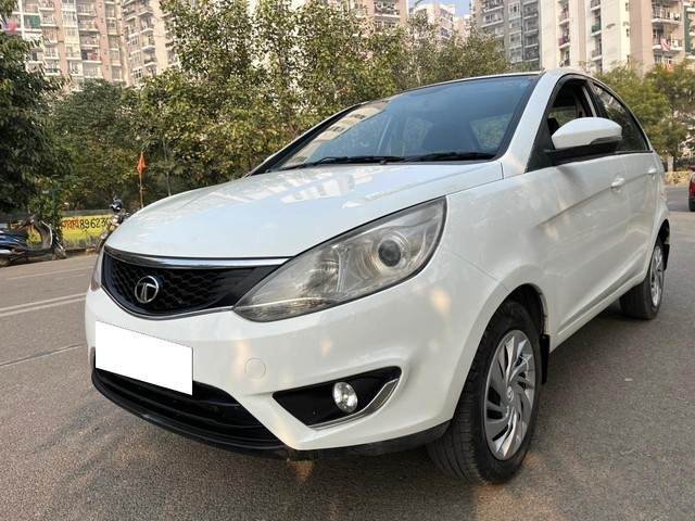 Second-hand 2017 Tata Zest Revotron 1.2T XMS for sale in Noida-4