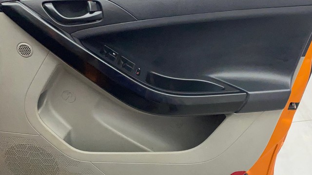 Second-hand 2019 Tata Nexon 1.2 Revotron XT Plus for sale in Kochi-17