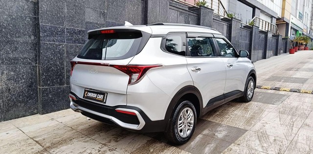 Kia Carens Prestige BSVI Second-hand 2023 Kia Carens Prestige BSVI for sale in New Delhi-9