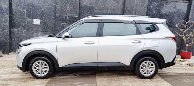 Kia Carens Prestige BSVI Second-hand 2023 Kia Carens Prestige BSVI for sale in New Delhi-3