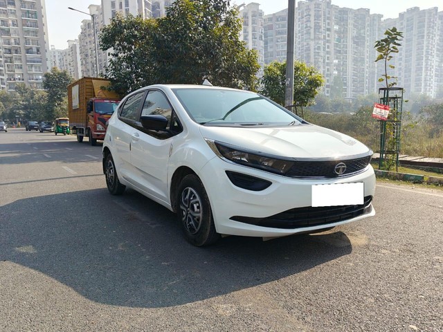 Tata Altroz XE BSVI Second-hand 2020 Tata Altroz XE BSVI for sale in Noida-0