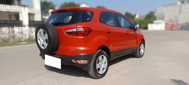 Second-hand 2015 Ford Ecosport 1.5 TDCi Trend BSIV for sale in Noida-9