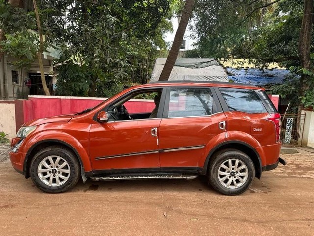 Second-hand 2016 Mahindra XUV500 AT W10 FWD for sale in Hubli-2