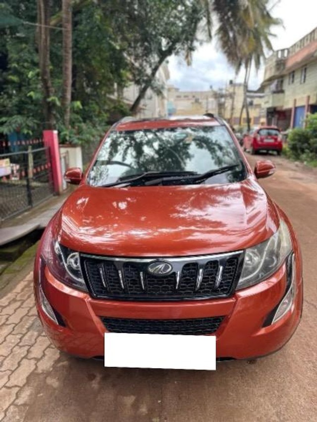Second-hand 2016 Mahindra XUV500 AT W10 FWD for sale in Hubli-3