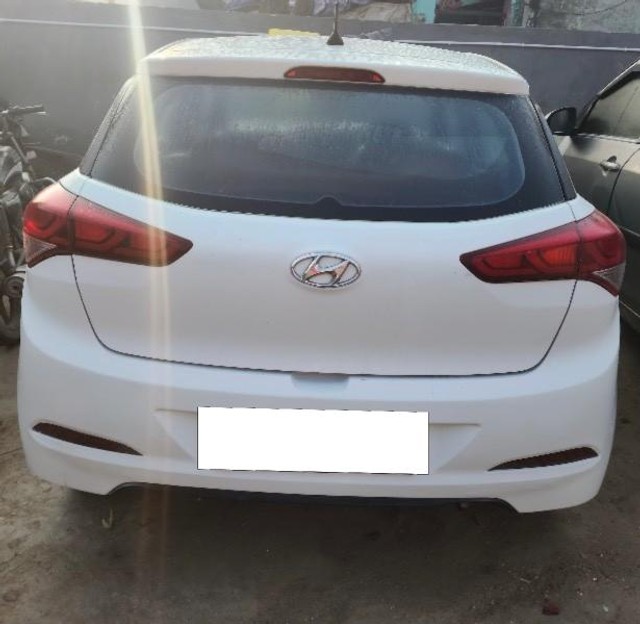 Second-hand 2016 Hyundai i20 Magna 1.2 for sale in Bulandshahr-1