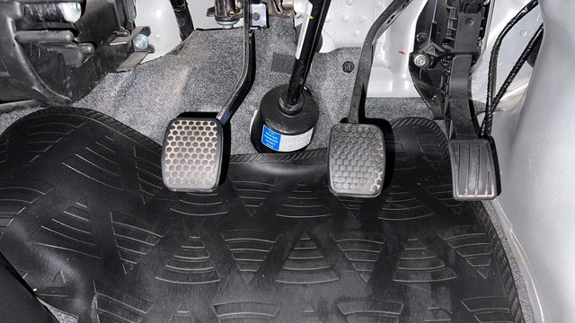 Second-hand 2024 Maruti Eeco 5 Seater AC for sale in Bangalore-14