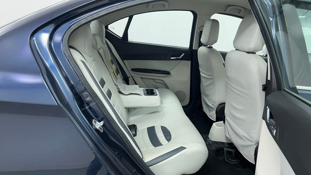 Second-hand 2022 Tata Tigor XZ Plus CNG BSVI for sale in Pune-24