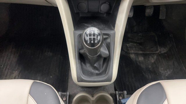 Second-hand 2014 Maruti Celerio VXI CNG for sale in Pune-12