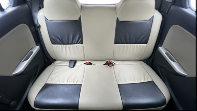 Second-hand 2015 Maruti Alto K10 VXI for sale in Hyderabad-28