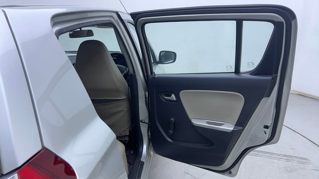 Second-hand 2015 Maruti Alto K10 VXI for sale in Hyderabad-39