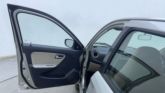 Second-hand 2015 Maruti Alto K10 VXI for sale in Hyderabad-36