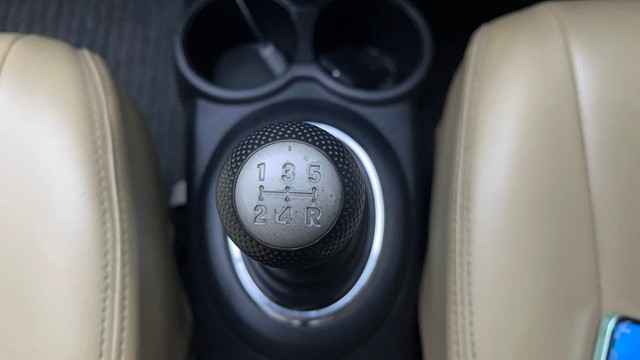 Second-hand 2016 Honda Amaze V for sale in Hyderabad-12