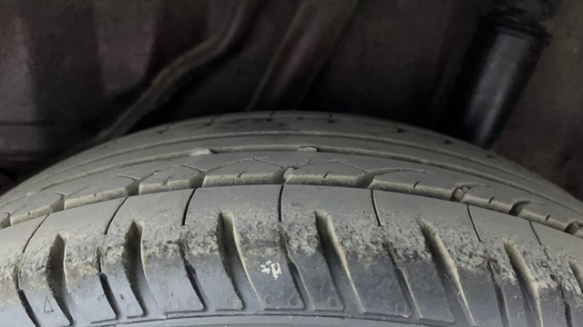 Second-hand 2016 Honda Amaze V for sale in Hyderabad-33