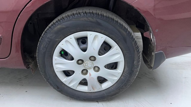 Second-hand 2016 Honda Amaze V for sale in Hyderabad-19