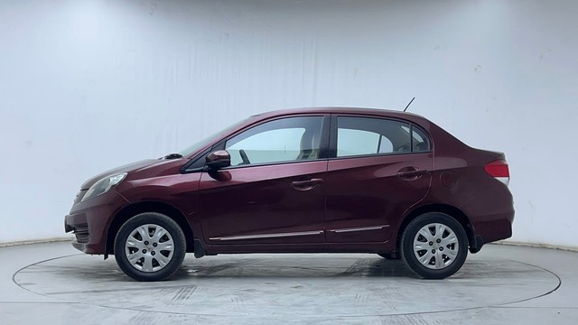 Second-hand 2016 Honda Amaze V for sale in Hyderabad-6