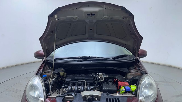 Second-hand 2016 Honda Amaze V for sale in Hyderabad-8