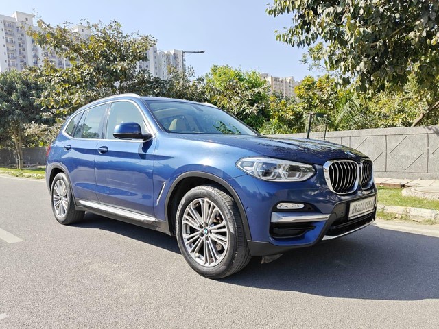 Second-hand 2018 BMW X3 xDrive 20d Luxury Line for sale in Noida-7
