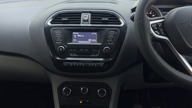 Second-hand 2016 Tata Tiago 1.2 Revotron XZ Plus Dual Tone for sale in New Delhi-32