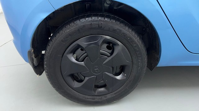 Second-hand 2016 Tata Tiago 1.2 Revotron XZ Plus Dual Tone for sale in New Delhi-18