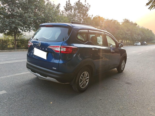 Second-hand 2021 Renault Triber RXT BSVI for sale in Noida-6