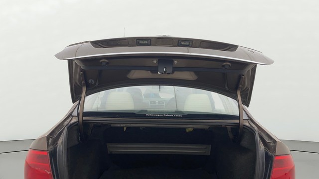 Second-hand 2015 Volkswagen Vento Petrol Highline for sale in Bangalore-0