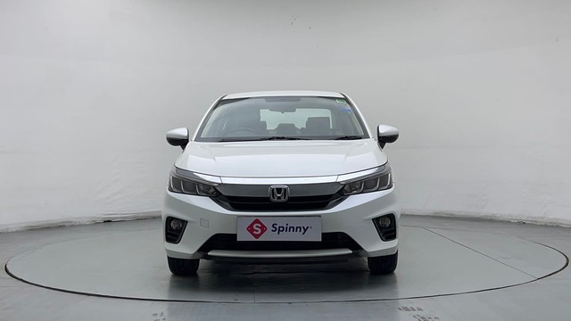 Second-hand 2022 Honda City V MT for sale in Ghaziabad-7