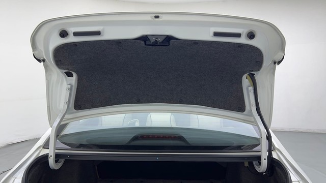 Second-hand 2022 Honda City V MT for sale in Ghaziabad-31