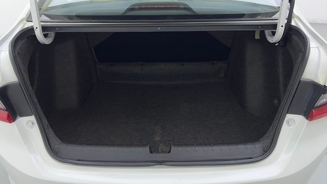 Second-hand 2022 Honda City V MT for sale in Ghaziabad-9