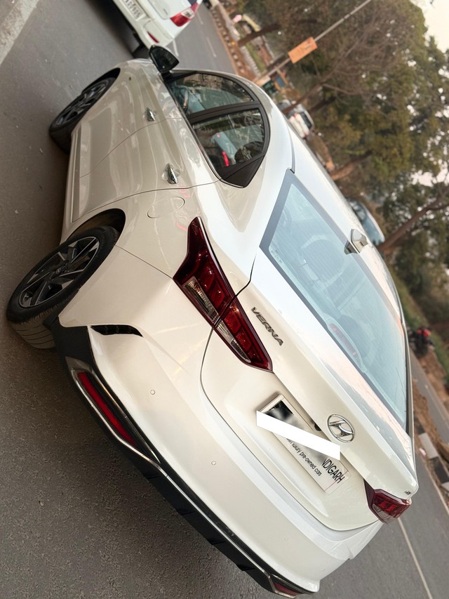 Second-hand 2021 Hyundai Verna SX Opt AT Diesel for sale in Sirsa-12