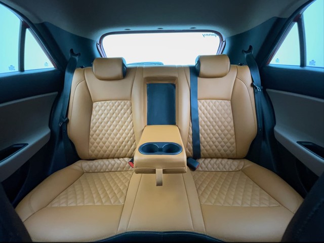 Second-hand 2018 Hyundai i20 1.2 Asta Option for sale in Chennai-23