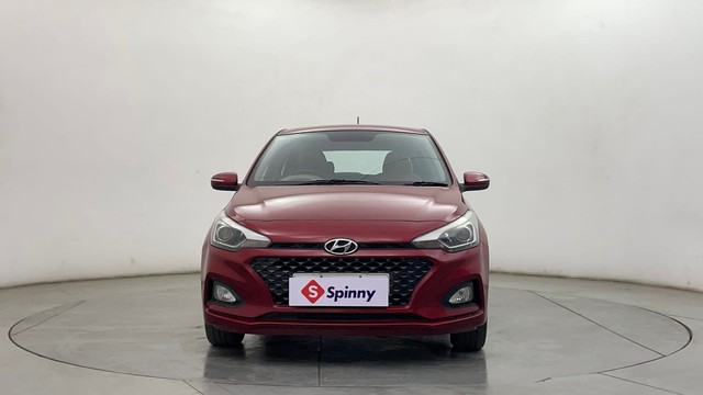 Second-hand 2018 Hyundai i20 1.2 Asta Option for sale in Chennai-7