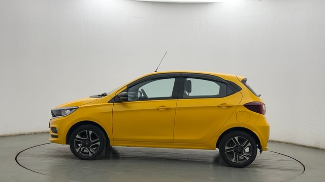 Second-hand 2020 Tata Tiago XZ Plus for sale in Kolkata-6