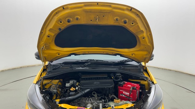 Second-hand 2020 Tata Tiago XZ Plus for sale in Kolkata-8