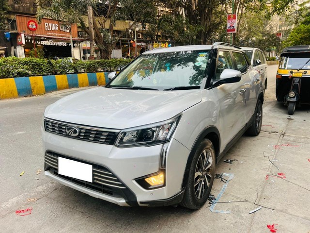 Second-hand 2019 Mahindra XUV300 W8 Option BSVI for sale in Thane-7